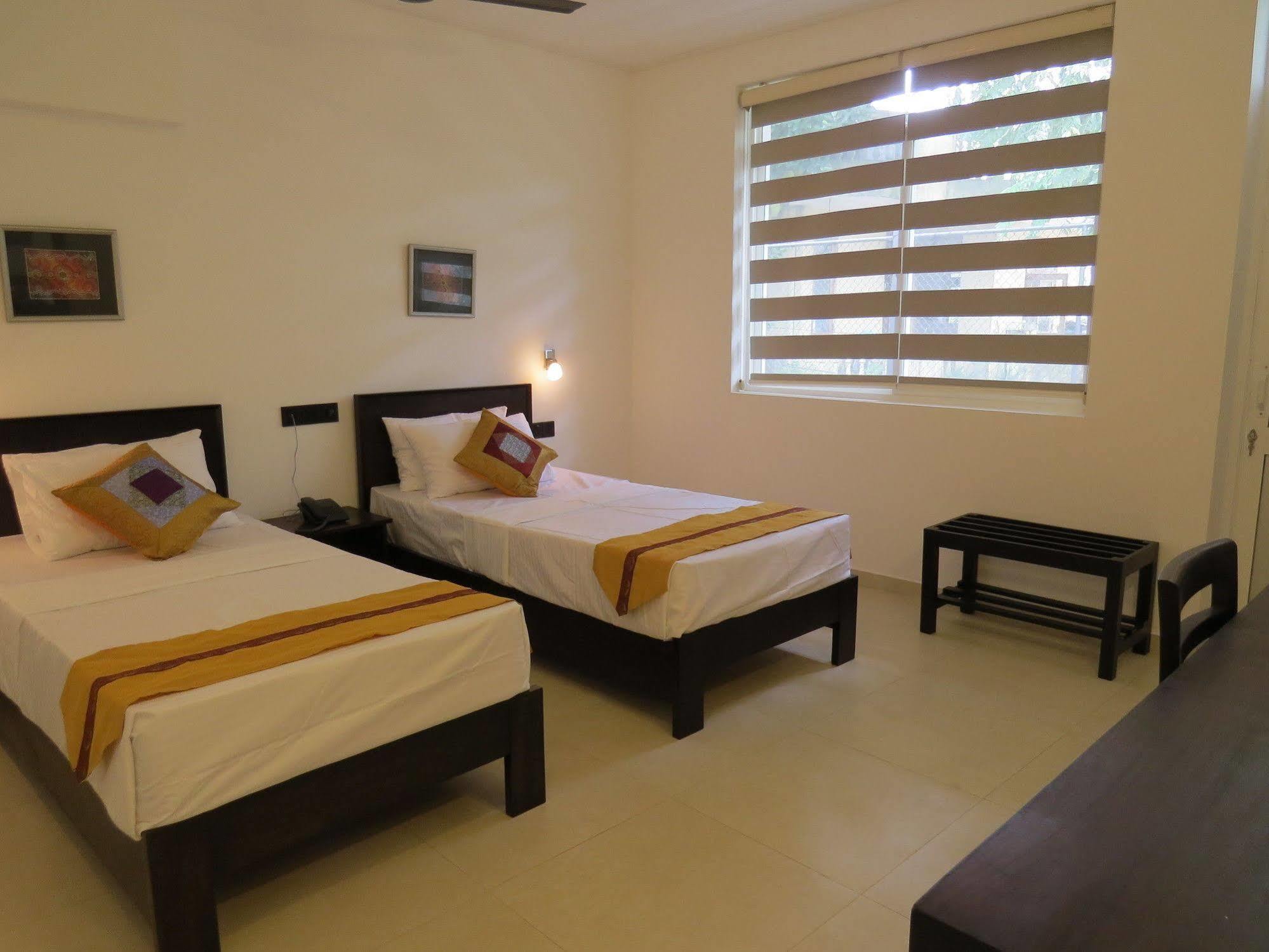 Bed and Breakfast Chapelton House Коломбо Экстерьер фото