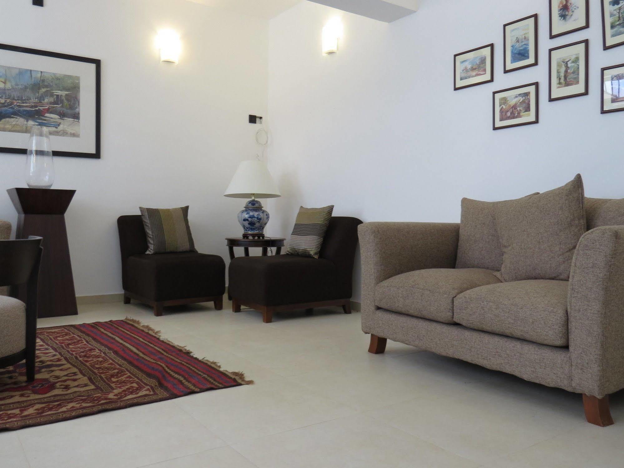 Bed and Breakfast Chapelton House Коломбо Экстерьер фото